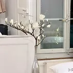 Traditional Old Town In Perfect Location