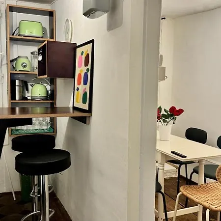 Traditional Old Town In Perfect Location Appartement