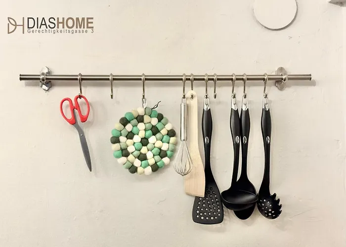 아파트 Traditional Old Town In Perfect Location 베른