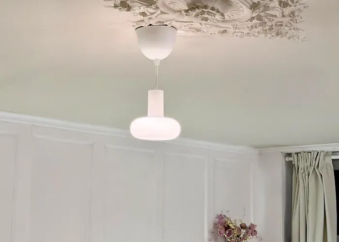 Traditional Old Town In Perfect Location