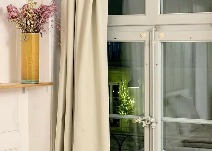 아파트 Traditional Old Town In Perfect Location 베른