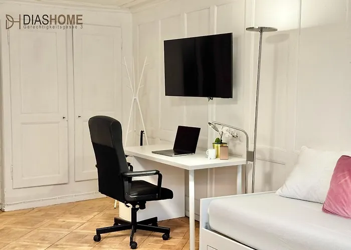 Traditional Old Town In Perfect Location *