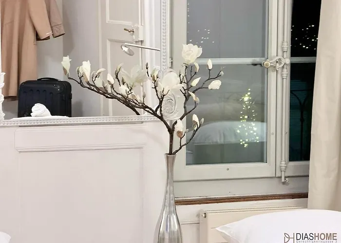 Traditional Old Town In Perfect Location