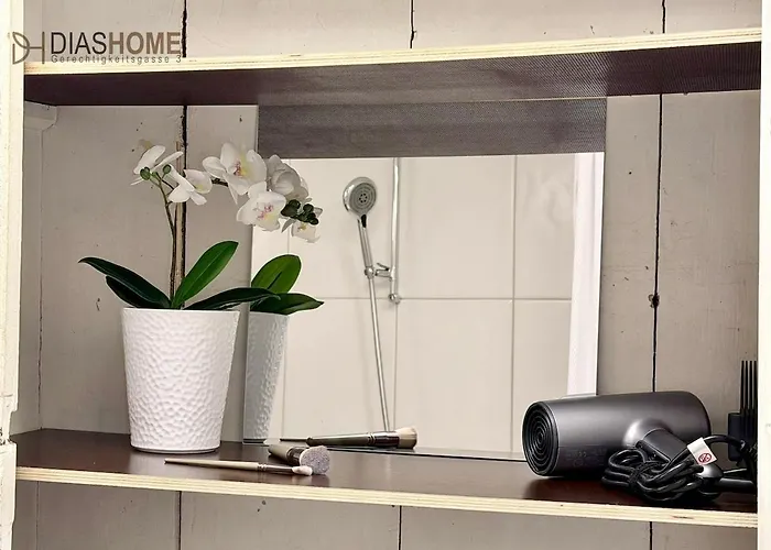 Traditional Old Town In Perfect Location * Bern